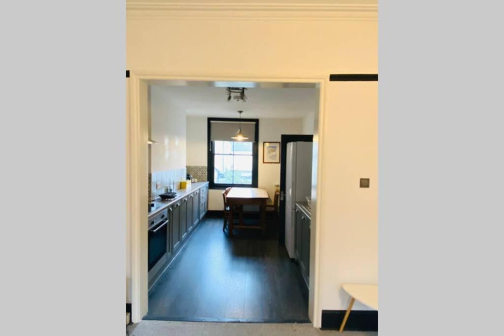 Beautiful First Floor Apartment in St Leonards Extérieur photo